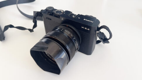 FUJIFILM X-E4